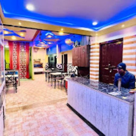 Hotel Nilamber By Grb Lumding Buitenkant foto