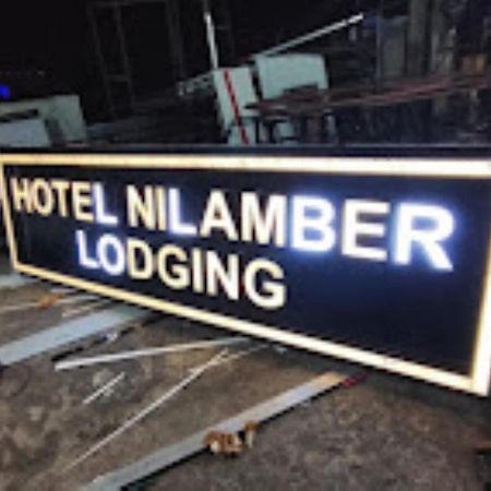 Hotel Nilamber By Grb Lumding Buitenkant foto